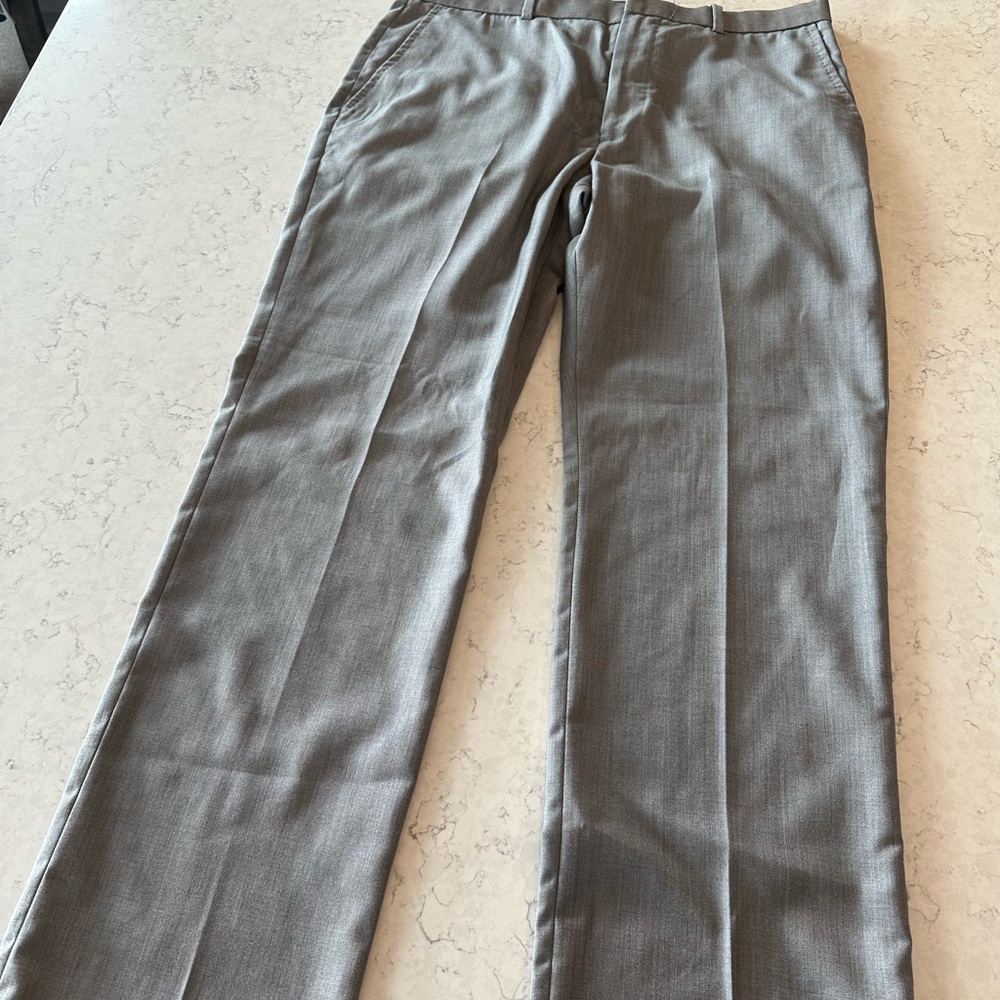 Perry Ellis Light Gray Dress Pants